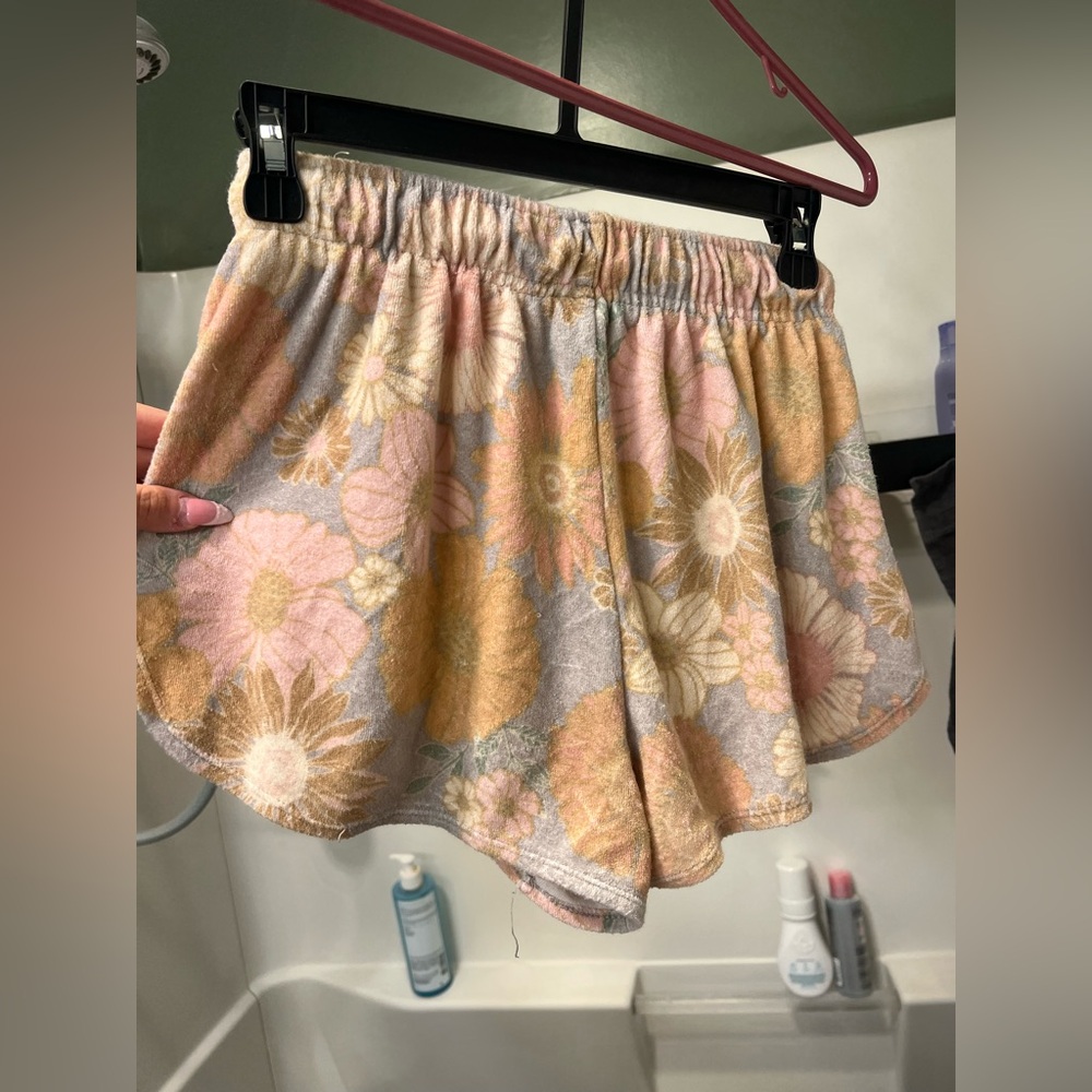 Target Shorts - Picture 2 of 2